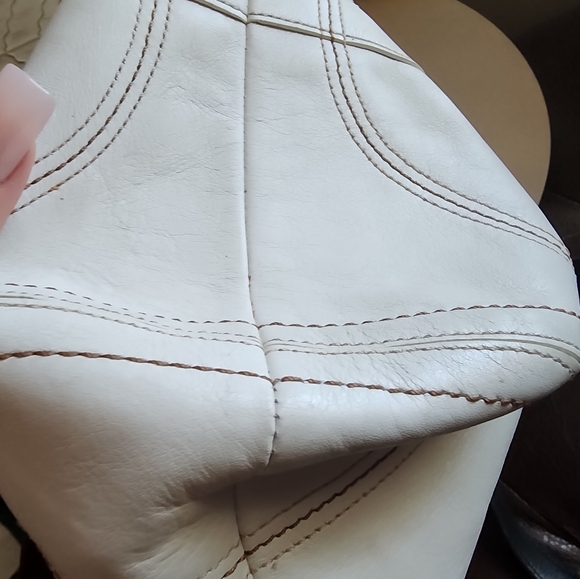 COA Coach Classic Soho White/Brown Leather Double Pocket Carry All Handbag - Picture 5 of 16